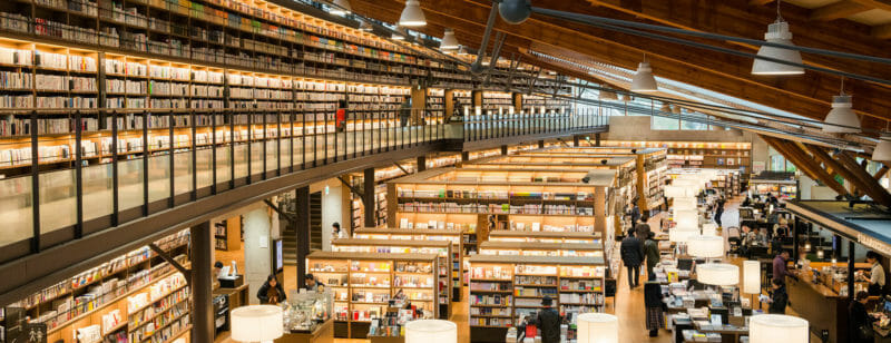 ญี่ปุ่นทวนกระแส เปิดทางเอกชนยกเครื่องห้องสมุด หลอมรวมกับร้านหนังสือ