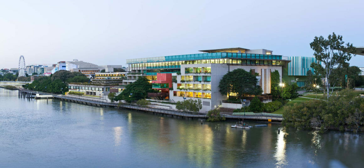 Panorama of State Library building. Photo by Shantanu Starick.