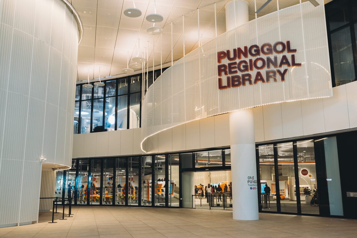 คิด…เพื่ออนาคต ห้องสมุดแห่งใหม่ล่าสุดของสิงคโปร์ โดดเด่นด้วยพื้นที่สร้างสรรค์ของเด็กและออกแบบการเข้าถึงสำหรับผู้บกพร่องทางร่างกาย