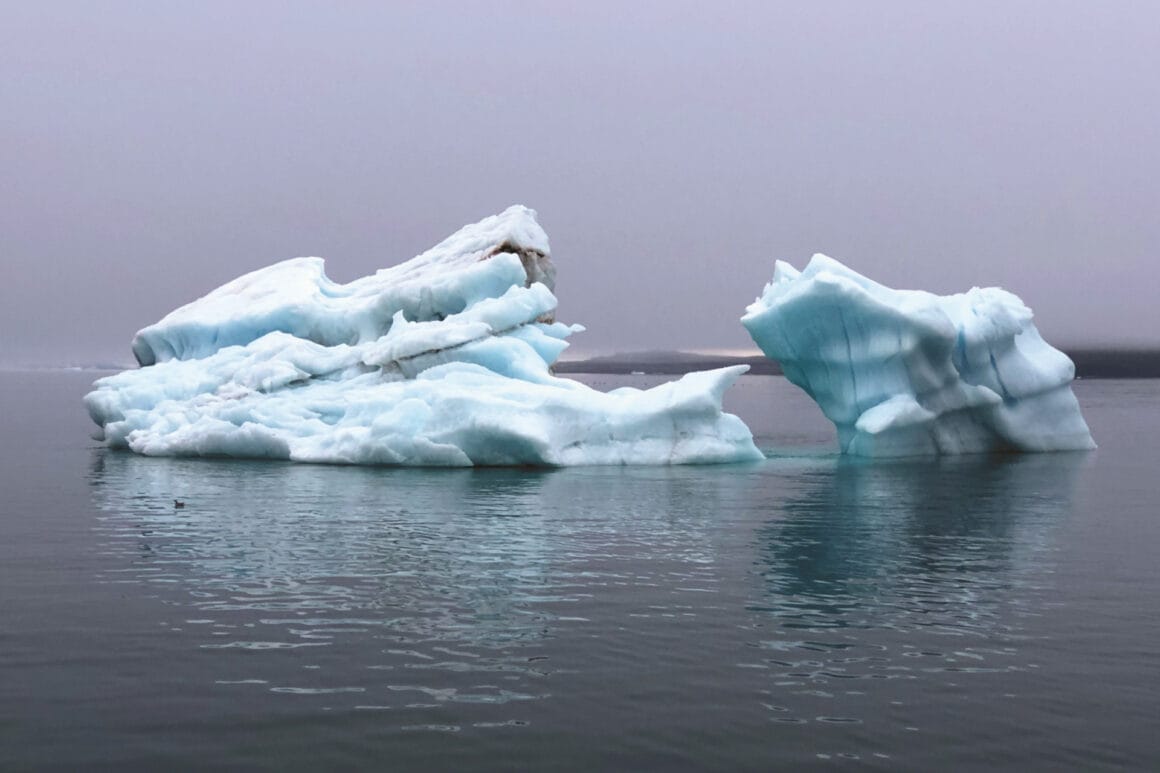 ฟังเสียงแผ่นน้ำแข็งละลาย ศิลปะผสานงานวิจัยเพื่อความเข้าใจเรื่องโลกร้อน